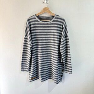 NWT Simply Southern Sweater Size L Womens Gray Striped Fleece Tunic Long